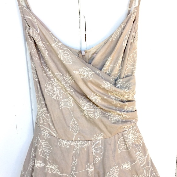 Miss Me Dresses & Skirts - Miss Me Beige Embroidered Dress With Petticoat